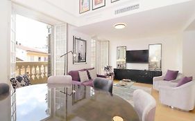 Del Parque Flats Exclusive