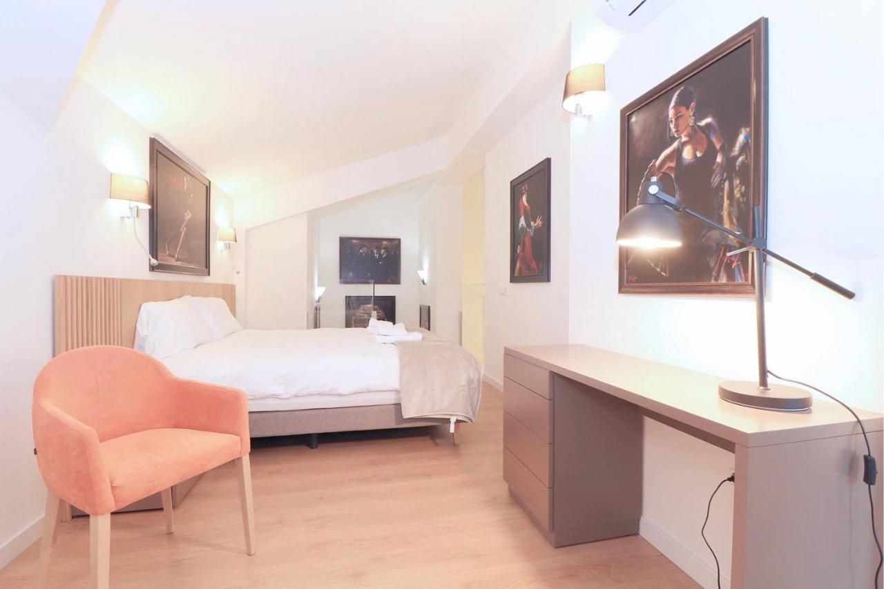 Del Parque Flats Exclusive Leilighet Málaga Eksteriør bilde